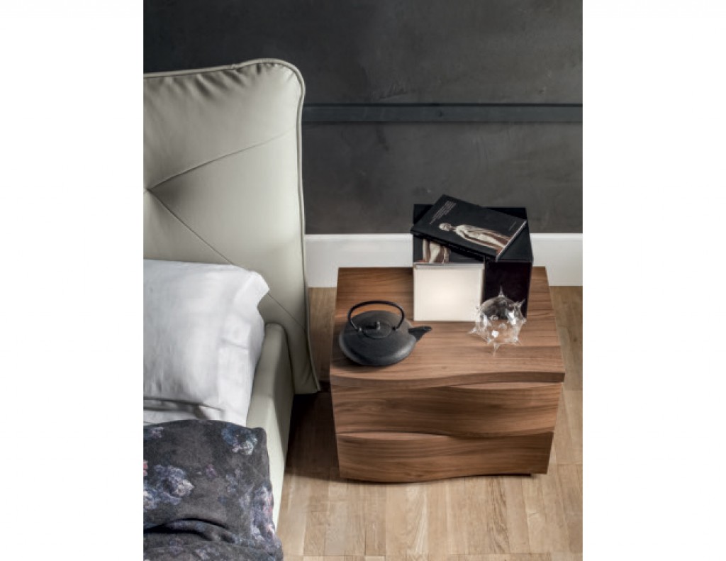 Comodini moderni ls spot mix cucine mobili di qualità al ... Comodini moderni
